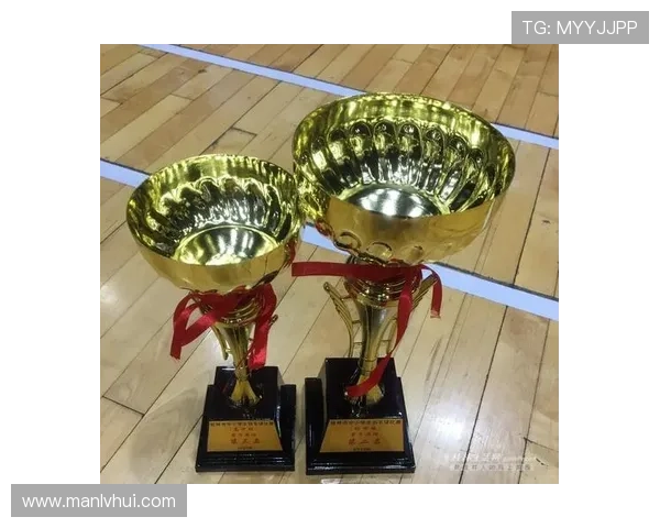 武汉羽毛球队在世锦赛积分榜上以84分稳居第一名展现强大实力